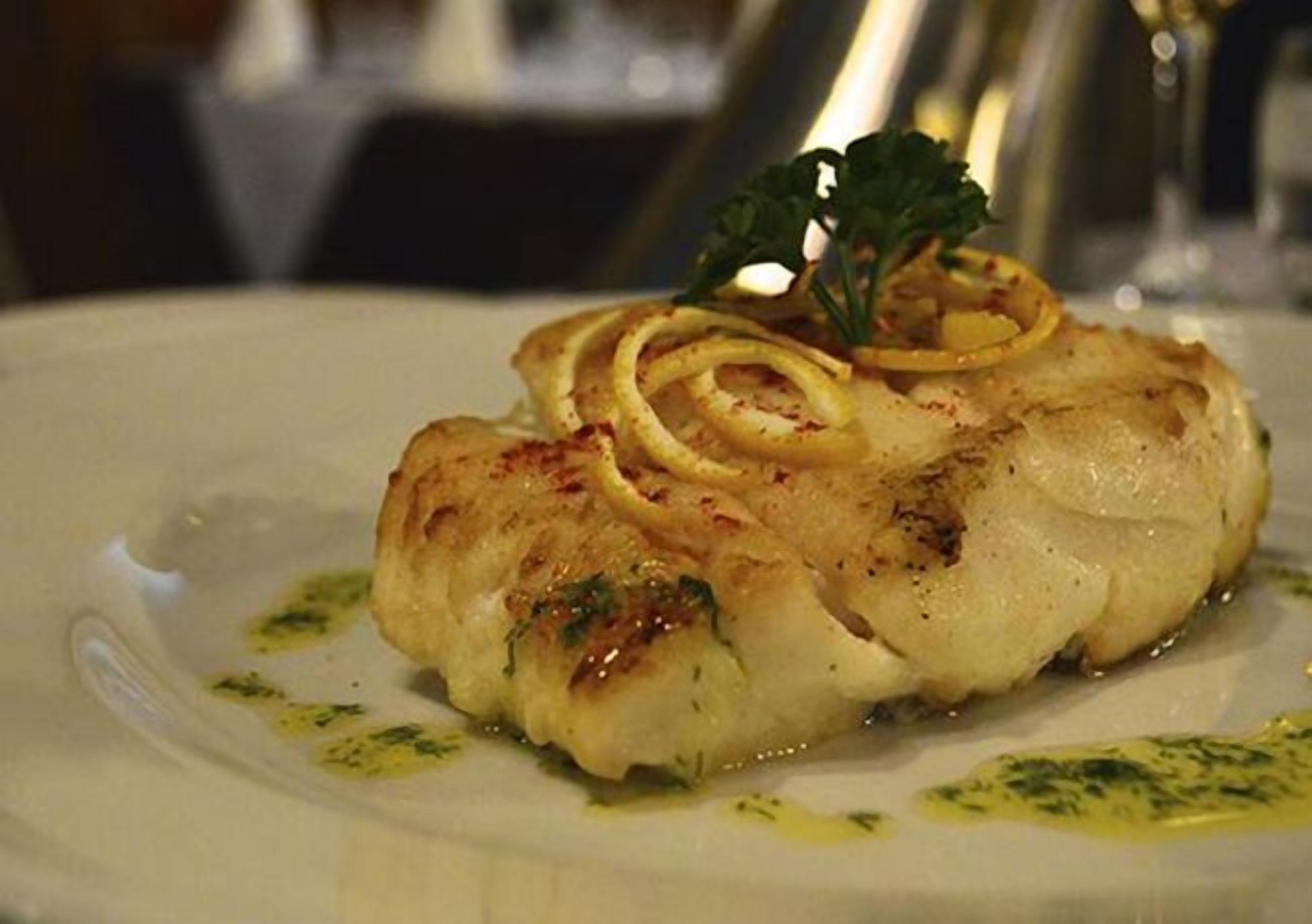 daily full breakfast (eur 14 per person)