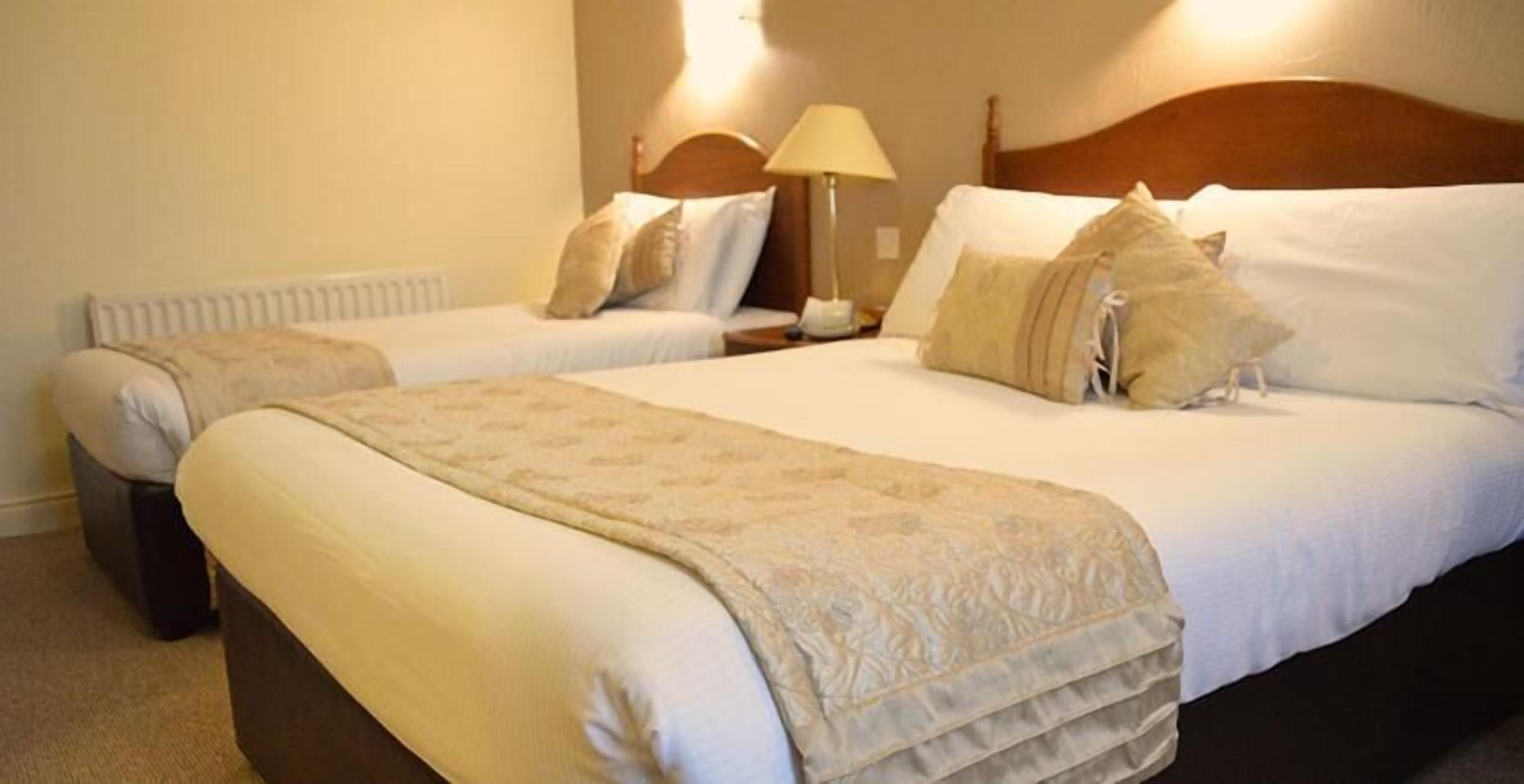 free wifi, bed sheets, wheelchair access