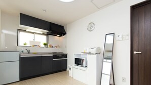 Private kitchenette - Yumeji Mansion (Osaka)