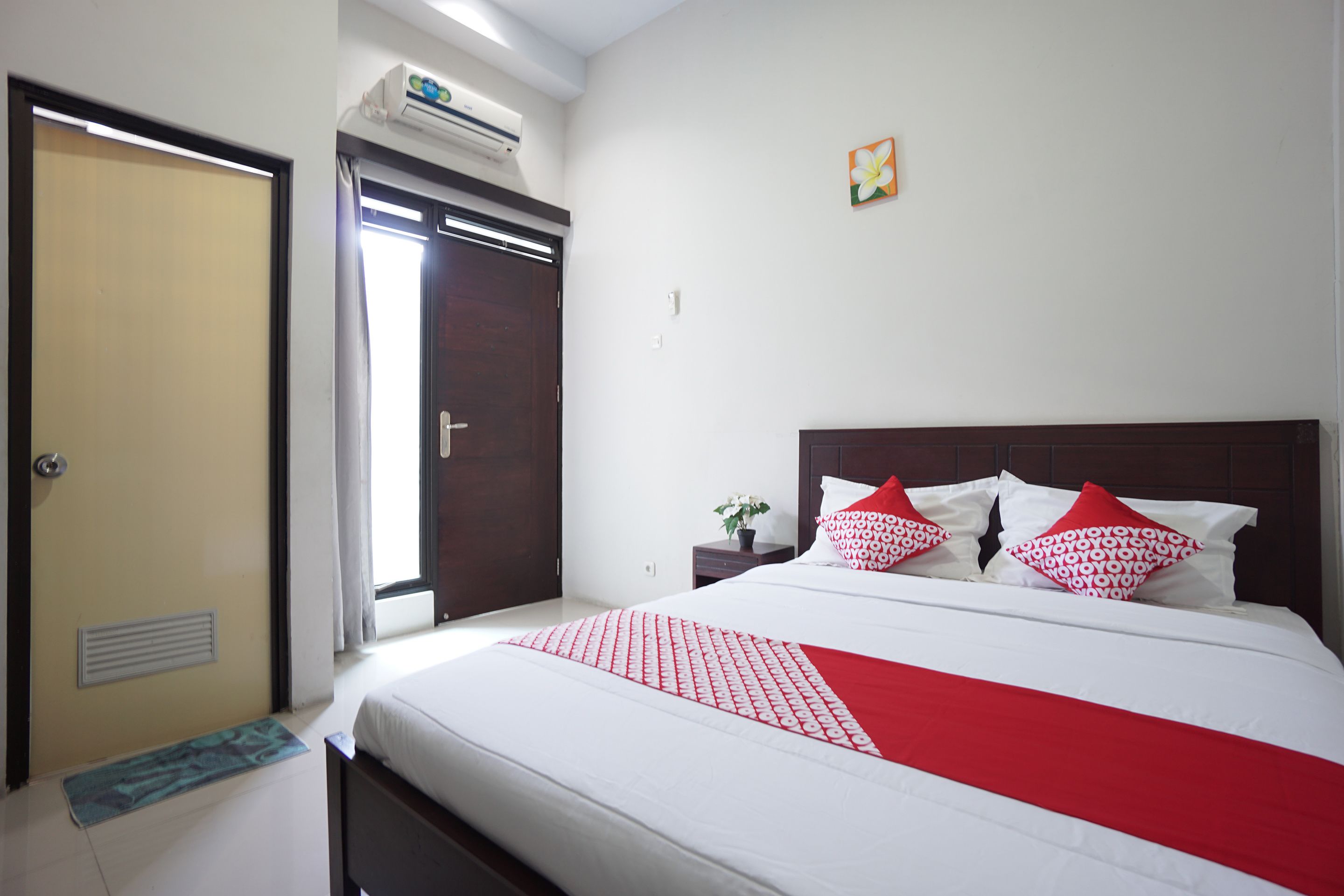 Standard Double Room | Desk, free WiFi, bed sheets