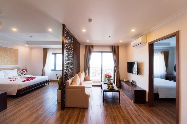 Grand Suite | Minibar, in-room safe, desk, soundproofing