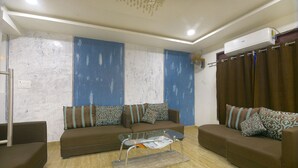 Kawasan tempat duduk lobi