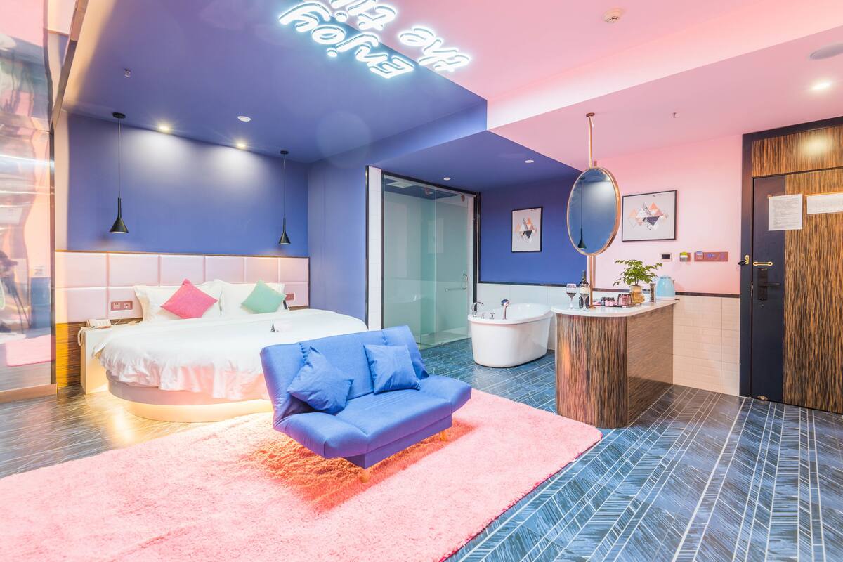 Romantic Room