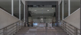 OYO 1081 オールソン シティ ホテル マカッサル