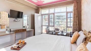 Classic Double Room | Pillow-top beds, in-room safe, iron/ironing board, free WiFi