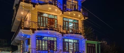 Front of property – evening/night