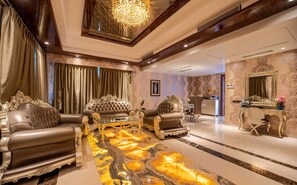 Presidential Suite | Living area | Smart TV, table tennis - Crescent Spa And Resorts Indore (Indore)