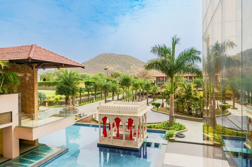 Crescent Spa And Resorts Indore