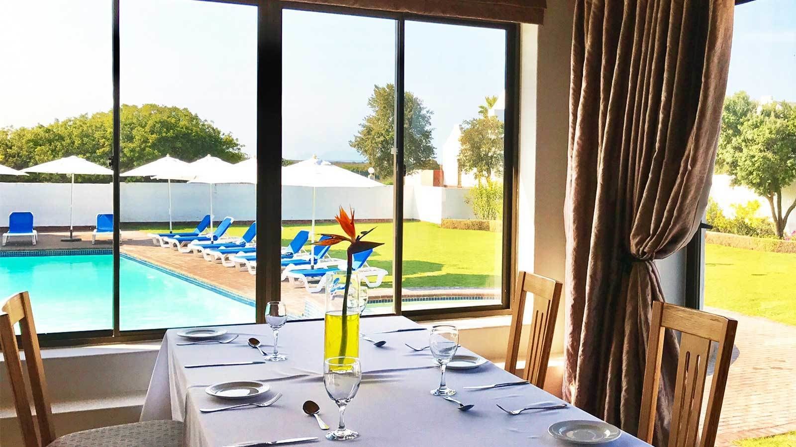 매일 뷔페 무료 아침 식사 포함