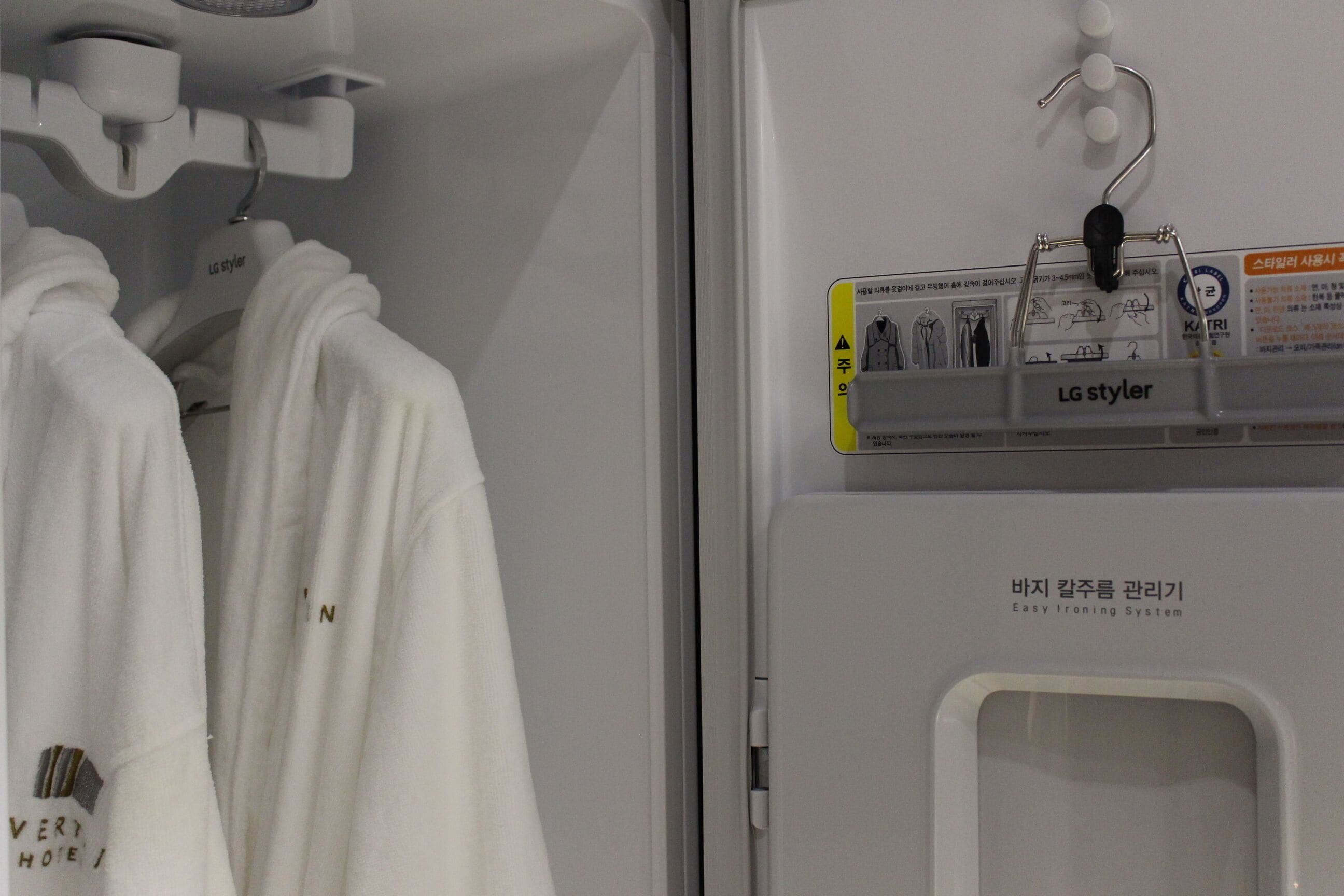 1 bedroom, down duvets, in-room safe, desk