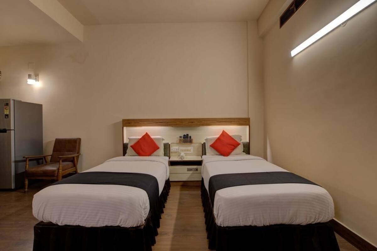 Premium bedding, down comforters, memory foam beds, desk
