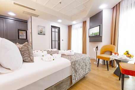 Antusa Design Hotel Spa - Image 35