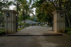 Property entrance - The Reserve Boutique Hotel (Mbombela)