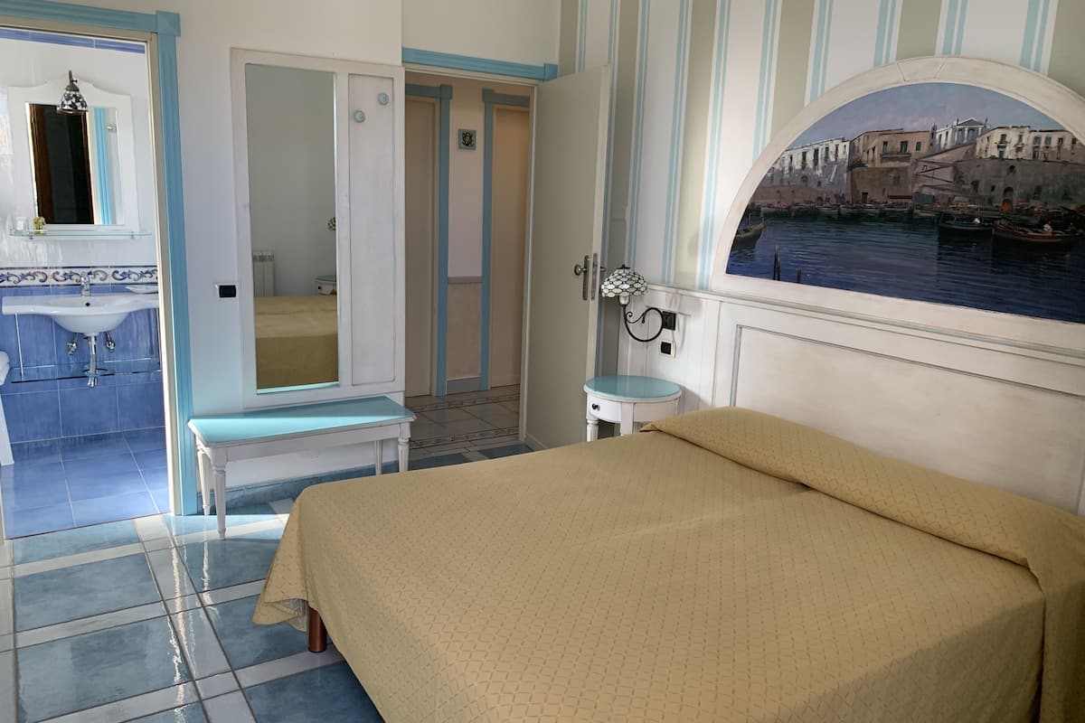 double or twin room | 1 bedroom, desk, laptop workspace, soundproofing