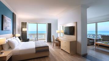 1 bedroom, minibar, in-room safe, desk