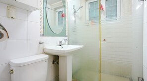 Room (Bibichui) | Bathroom - Happy Dream Pension (Pyeongchang)