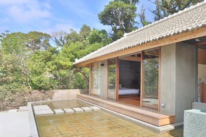 Kawasemi no su (Mukaka Villa) | Terrace/patio