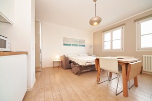 إستديو مريحة | أسرّة أطفال/رضّع وملاءات أسرّة