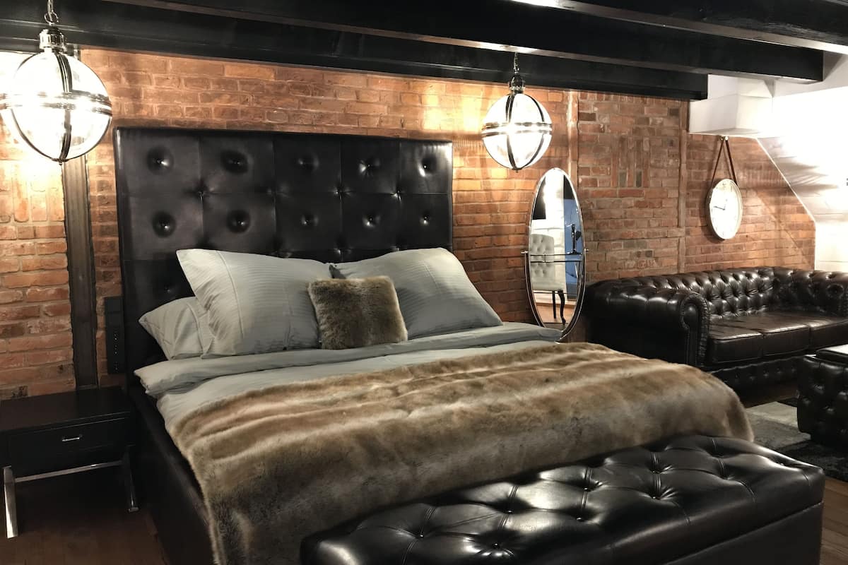 Honeymoon-Suite (Hollywood Nr.10) | 1 Schlafzimmer, Daunenbettdecken, Select-Comfort-Betten