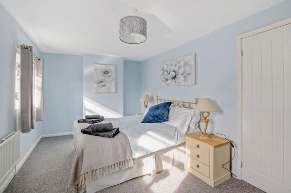 บ้านพักทราดิชันนัล | 3 ห้องนอน, เตารีด/โต๊ะรีดผ้า, Wi-Fi ฟรี