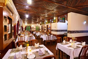 Restaurant - Eco Garden Resort & Heritage Cheruthuruthy (Talappilly)