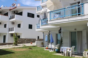Exterior - Kordela studios (Kassandra)