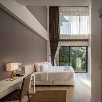 Junior Double Room | In-room safe, desk, blackout drapes, soundproofing