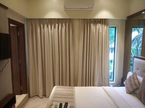 Deluxe Double Room | Free WiFi