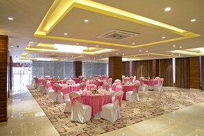 Banquet hall - Regenta Central Noida (Noida)