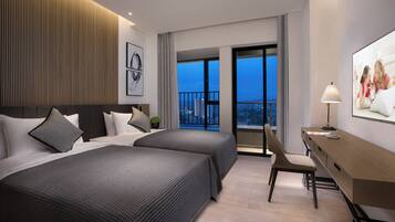 1 bedroom, in-room safe, desk, laptop workspace