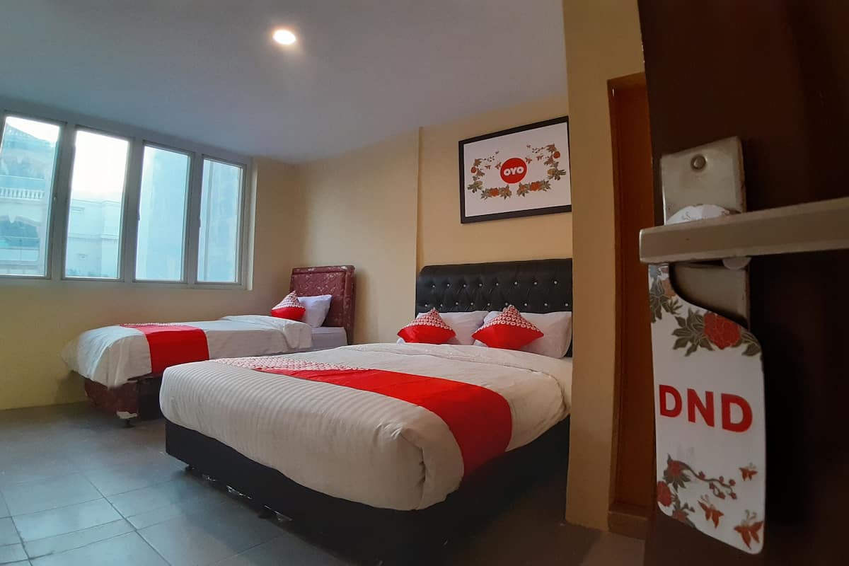 Free WiFi, bed sheets