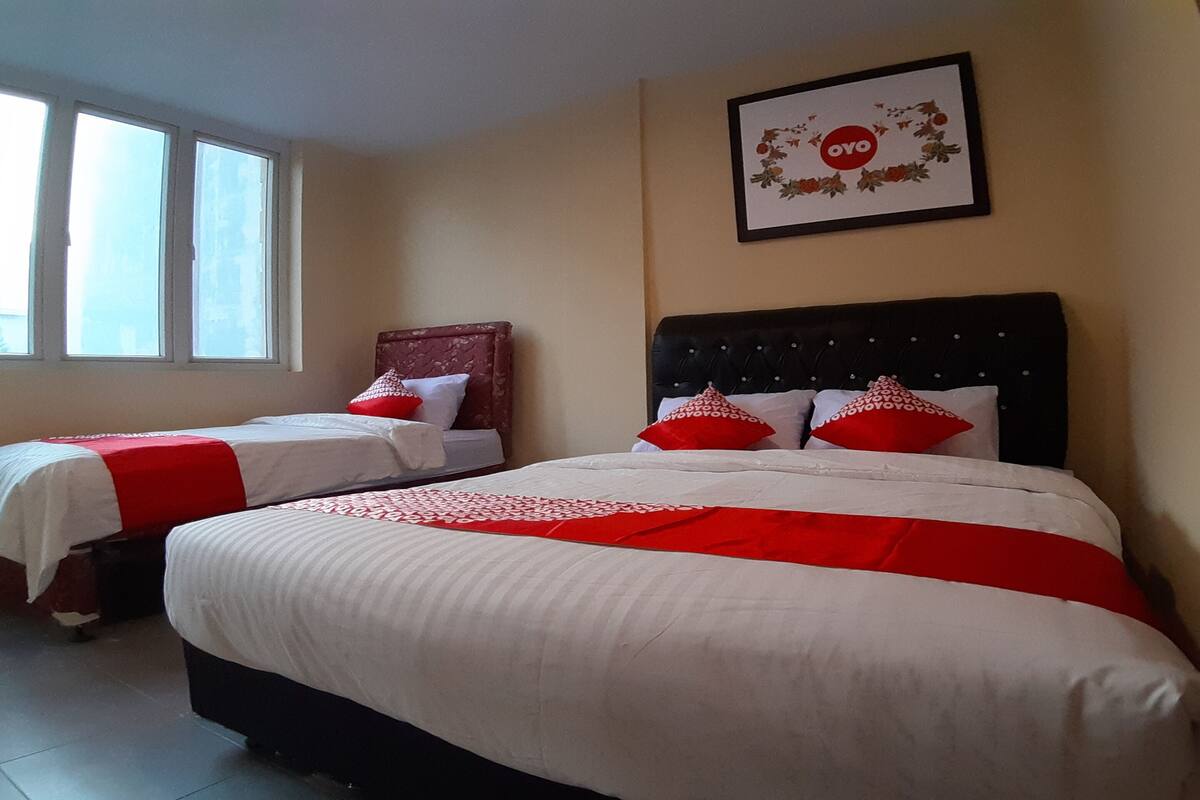 Free WiFi, bed sheets
