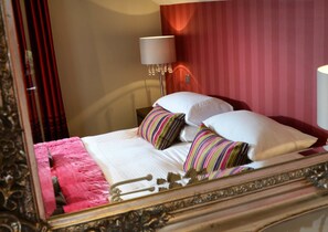 Cottage, 2 kamar tidur | 2 kamar tidur, setrika/meja setrika, Wi-Fi gratis, dan seprai linen