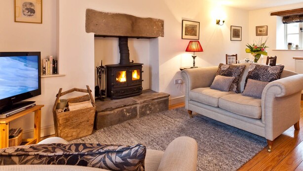 Unclassified image, 1 of 8, button - The Dog House (Carnforth)