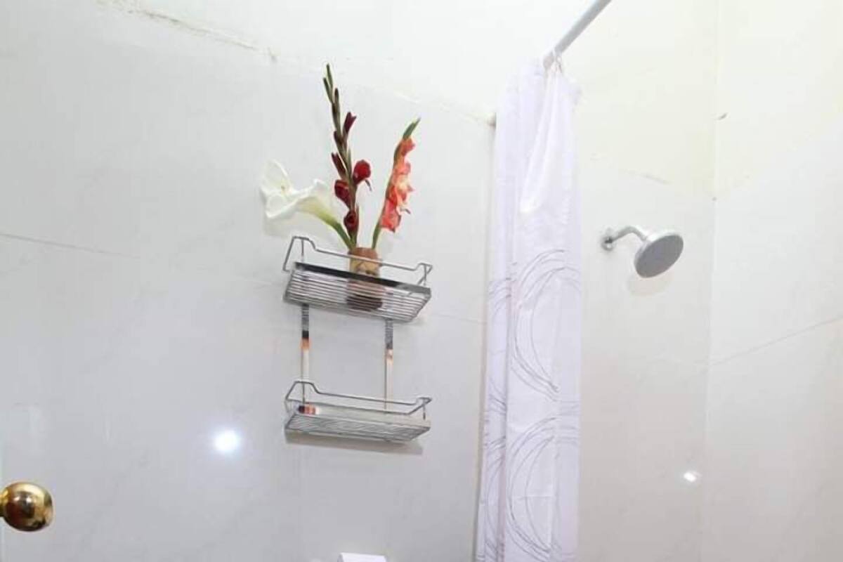 Chambre Double, salle de bains privée | Salle de bain