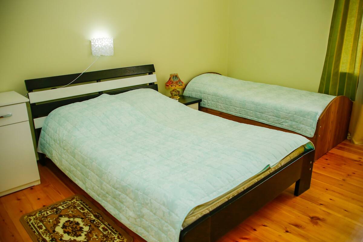 Desk, soundproofing, iron/ironing board, free WiFi