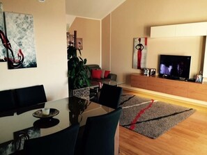 Penthouse - havsutsikt | Vardagsrum | LCD-tv