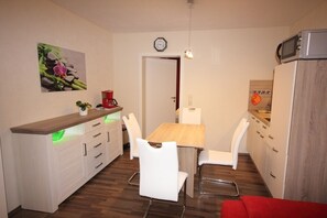 บริการอาหารในห้องพัก