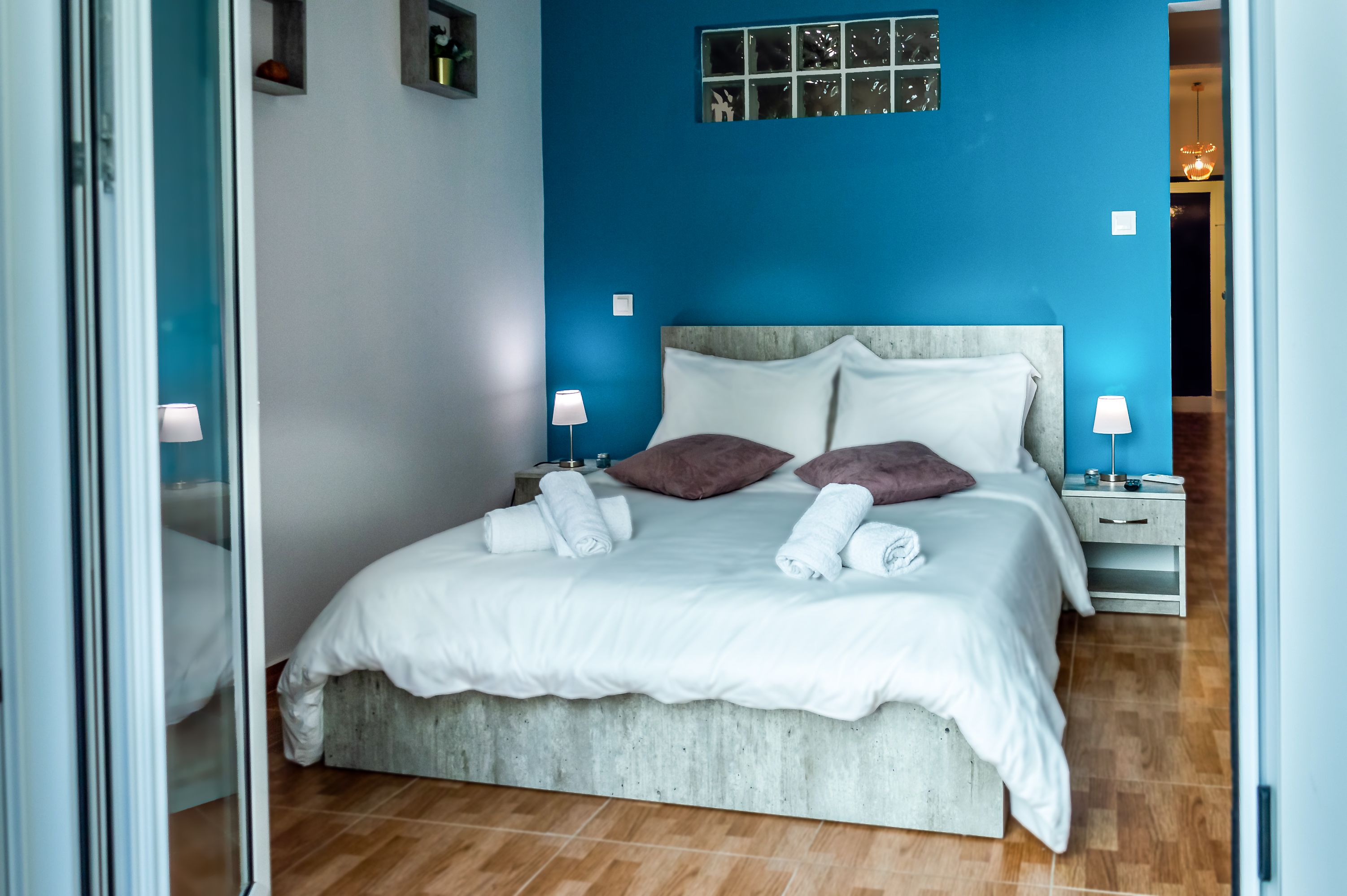 Apartment, Balcony (3 Nefeli) | Desk, iron/ironing board, free cribs/infant beds, travel crib