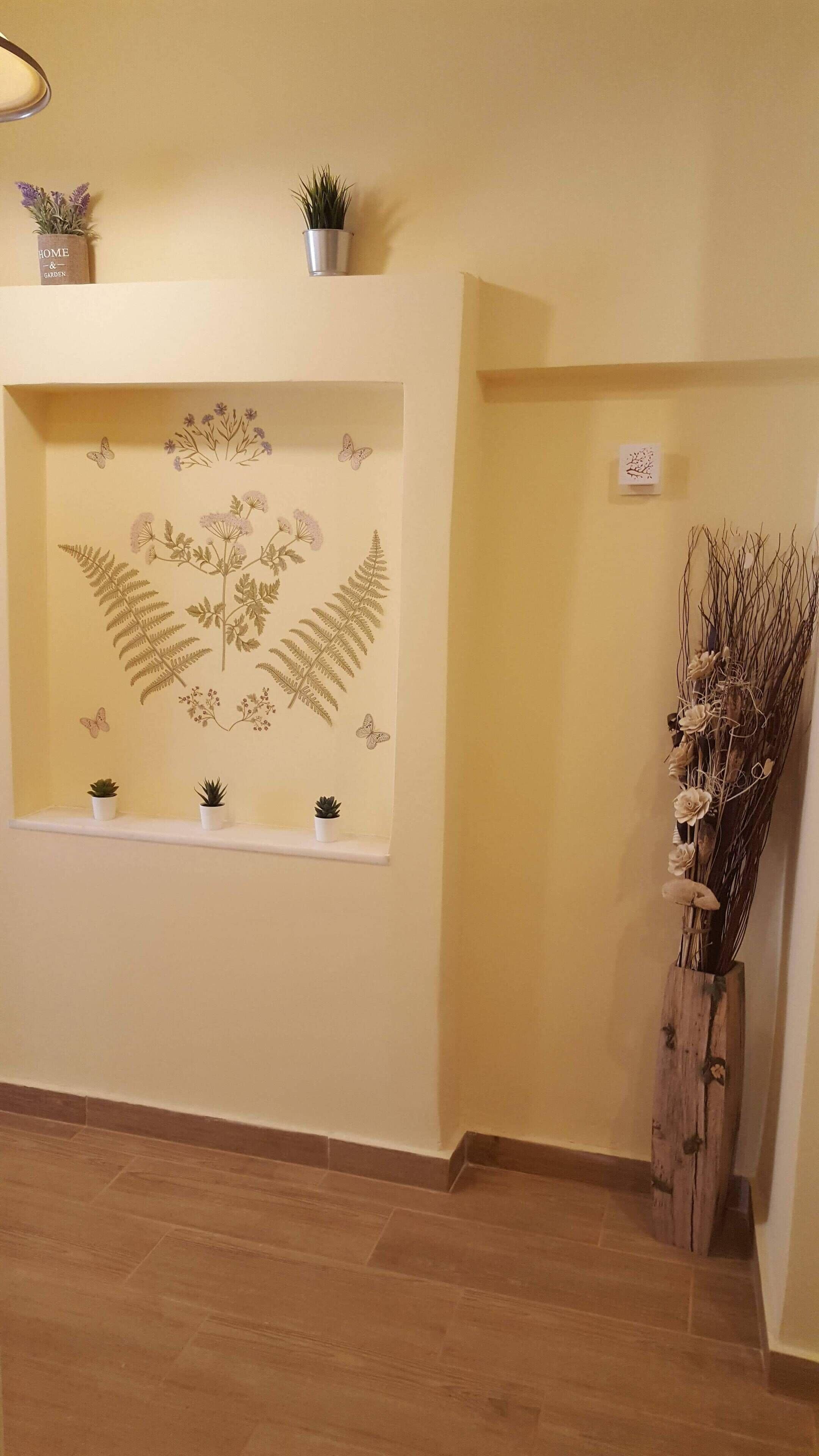 Departamento, 2 habitaciones | Área de sala de estar | Televisión de pantalla plana 