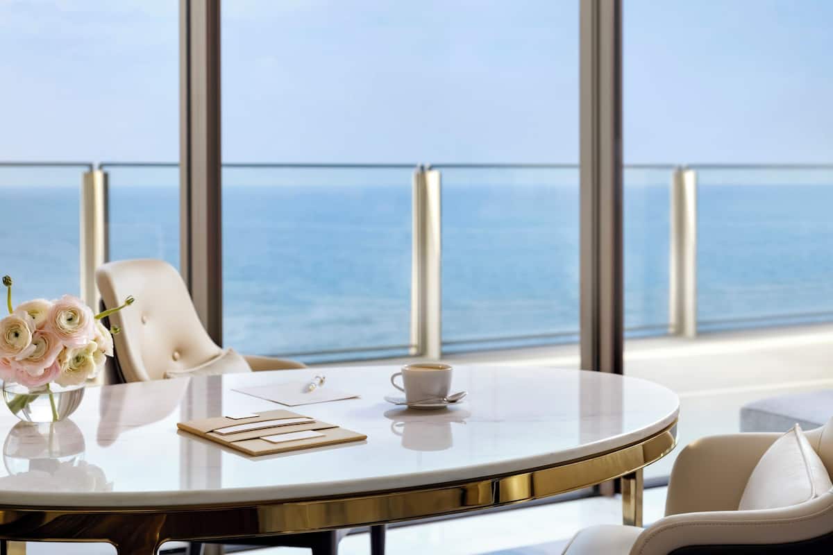 Premium bedding, minibar, in-room safe, desk