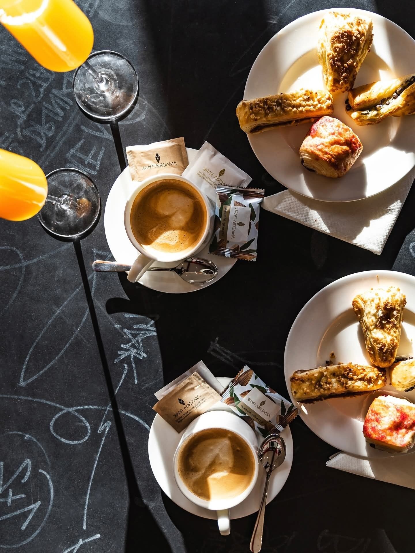 Free daily breakfast 