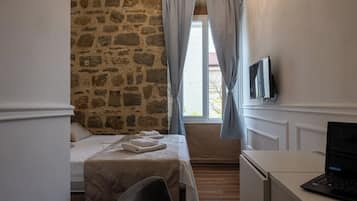 Chambre Double Deluxe (Room4) | Draps en coton égyptien, literie de qualité supérieure