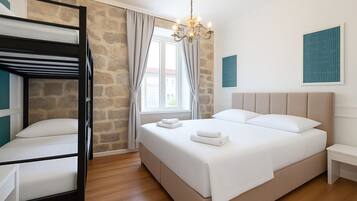Habitación Deluxe (Room1) | Sábanas de algodón egipcio y ropa de cama de alta calidad