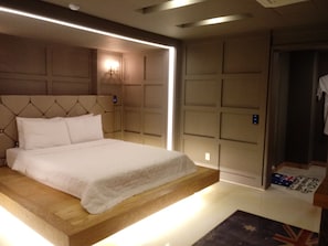 VIP | Decoración personalizada, wifi gratis y ropa de cama