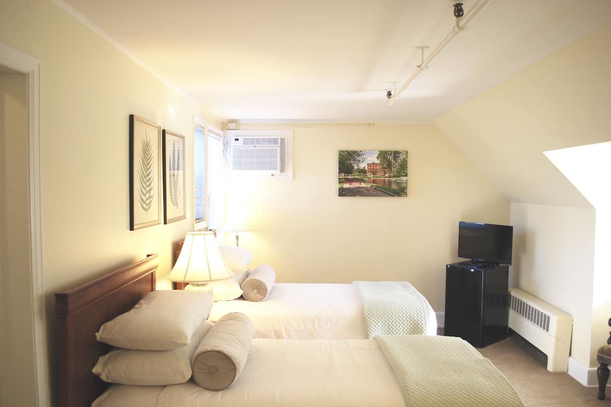 Deluxe Double Room, Ensuite (Room 12) | Interior