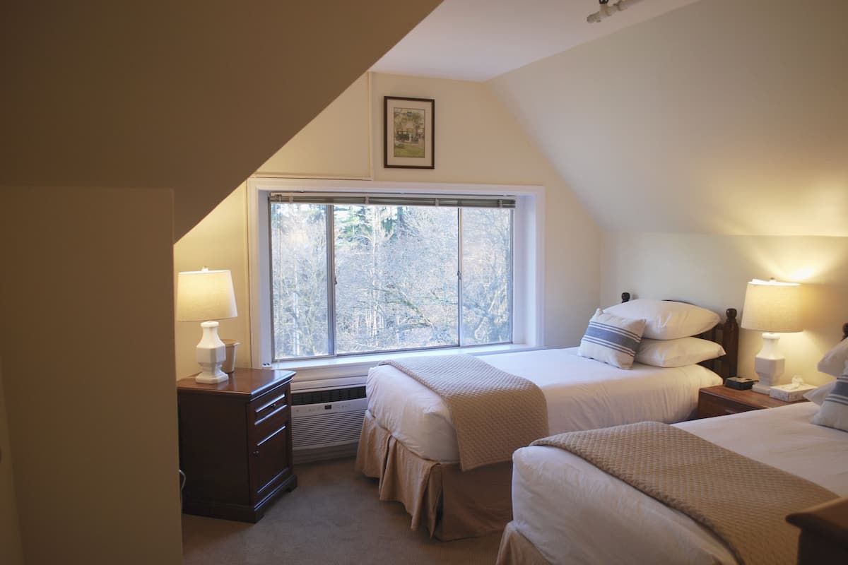 Superior Suite, Ensuite (Room 10) | Interior