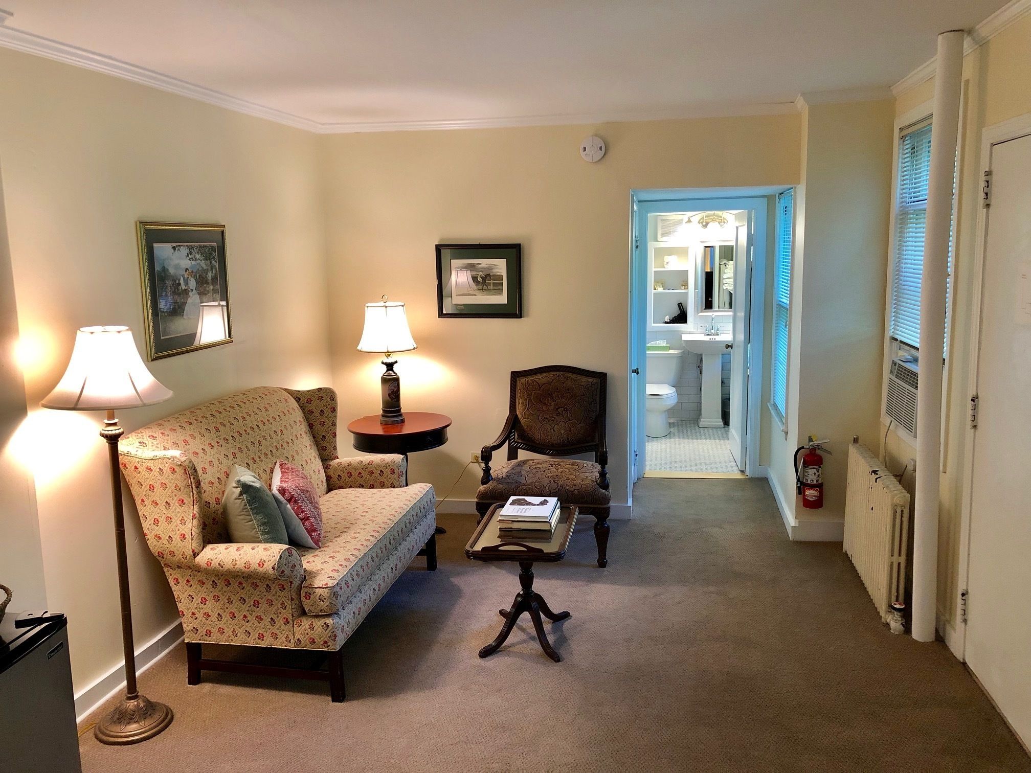 deluxe double room, ensuite (queen with porch #19) | bathroom