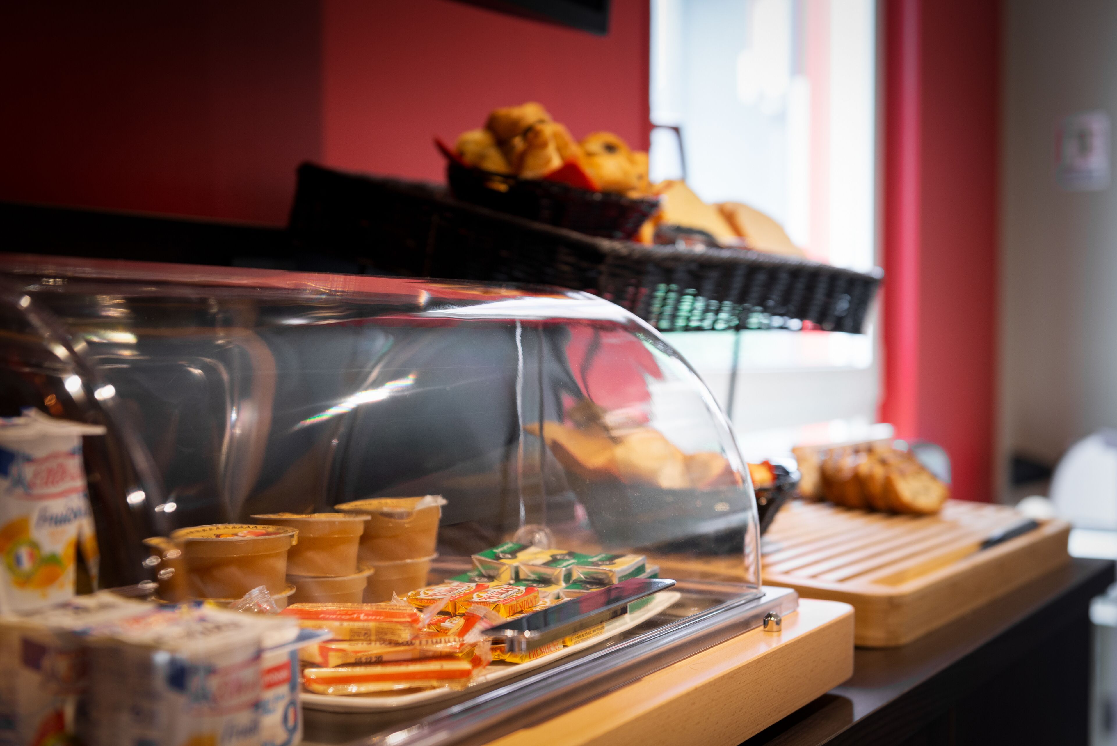 daily buffet breakfast (eur 15 per person)