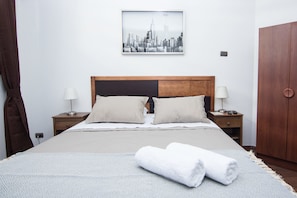 ห้องดับเบิล (10) | เครื่องนอนระดับพรีเมียม, ผ้านวมขนเป็ด, ห้องพักตกแต่งอย่างมีเอกลักษณ์